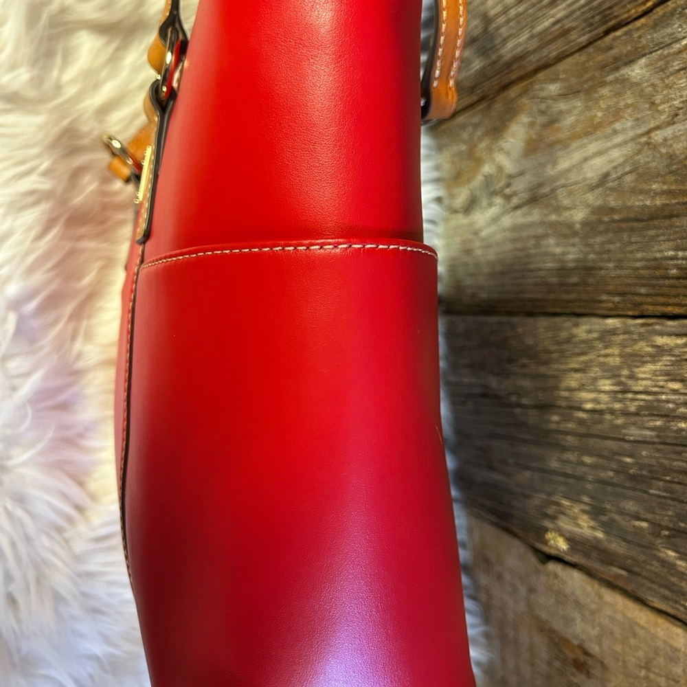 Dooney & Bourke Wexford Small Helena Red BAG - Picture 7 of 16